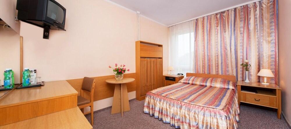 Hotel Gromada Łomża المظهر الخارجي الصورة
