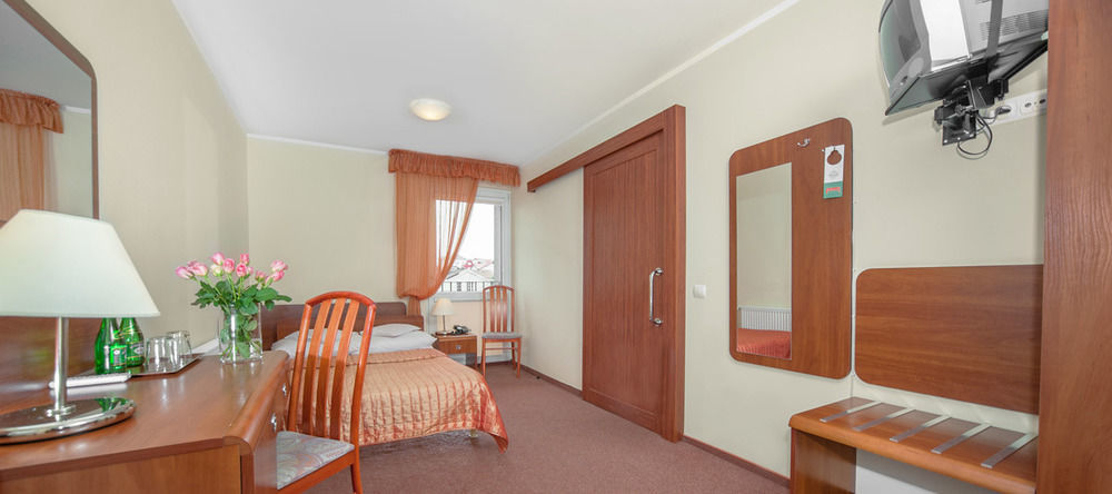 Hotel Gromada Łomża المظهر الخارجي الصورة