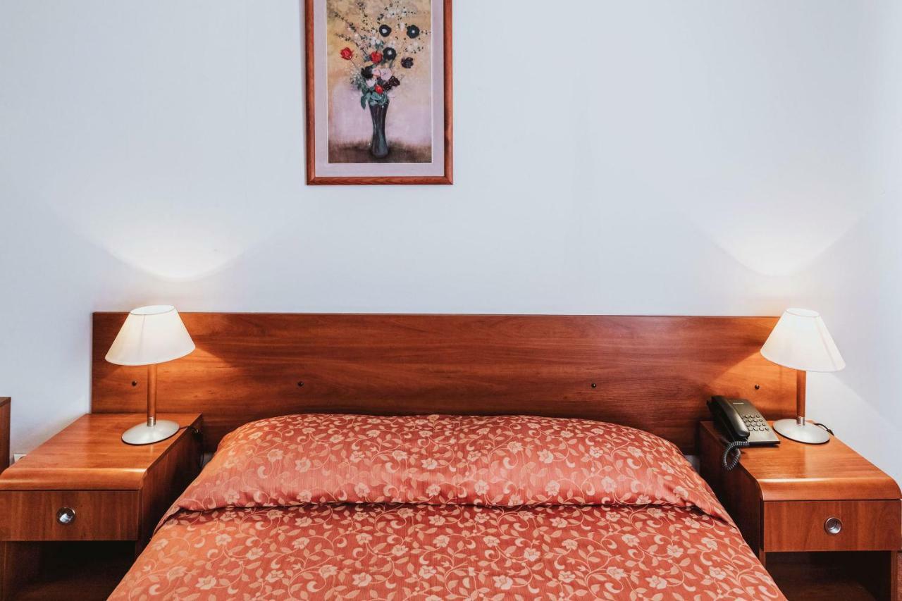 Hotel Gromada Łomża المظهر الخارجي الصورة